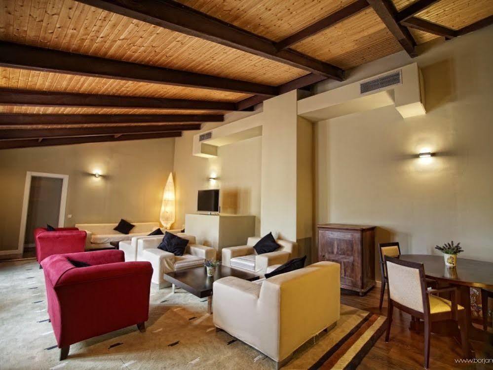 Posada La Casona De Valbuena Валбуена де Дуеро Екстериор снимка